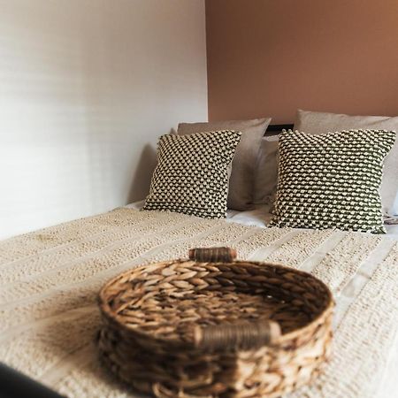 Wych Cottage, Striking 2 Bed, Parking, Ground Floor Flat - Step Free 서머턴 외부 사진