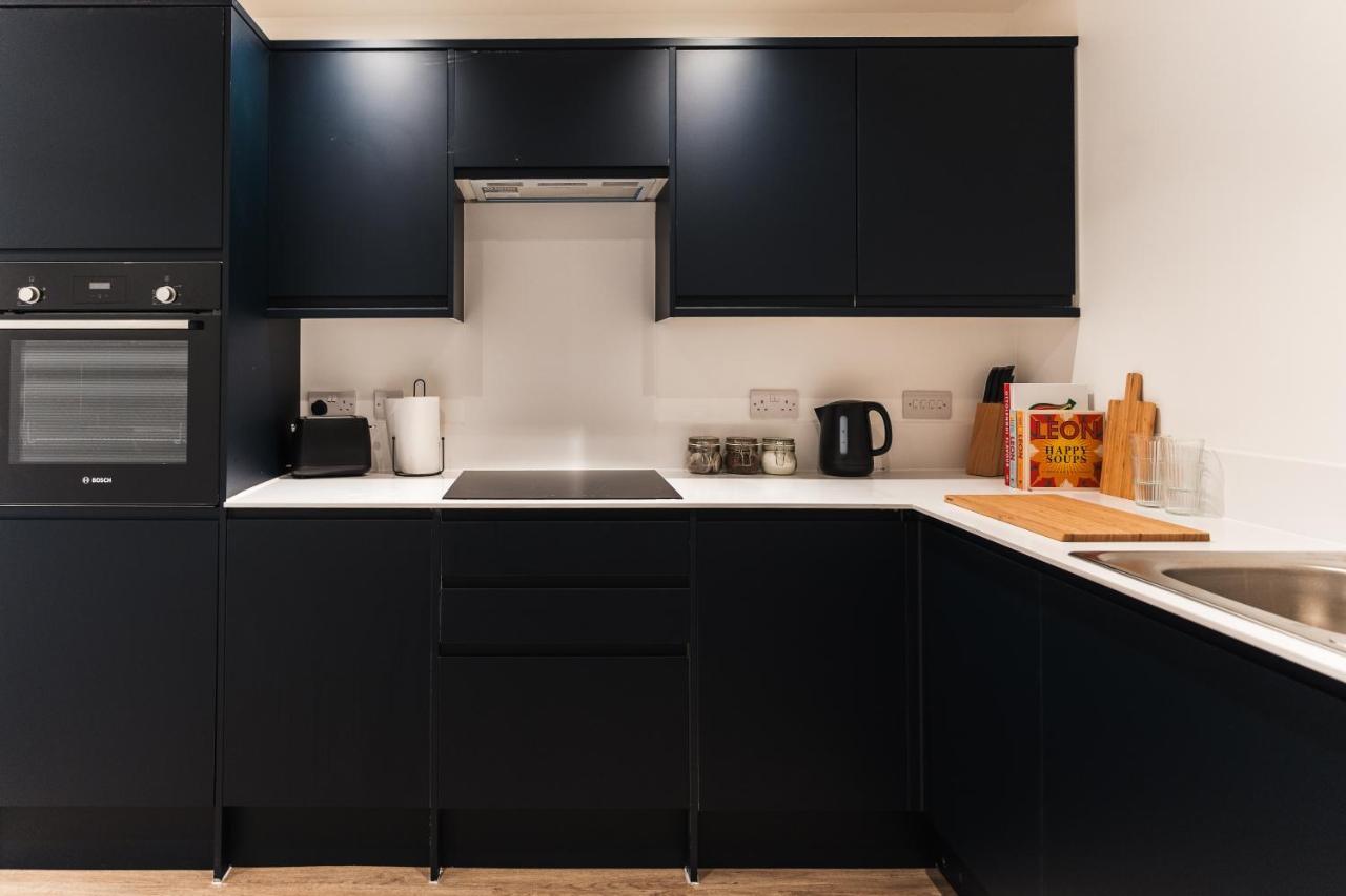 Wych Cottage, Striking 2 Bed, Parking, Ground Floor Flat - Step Free 서머턴 외부 사진