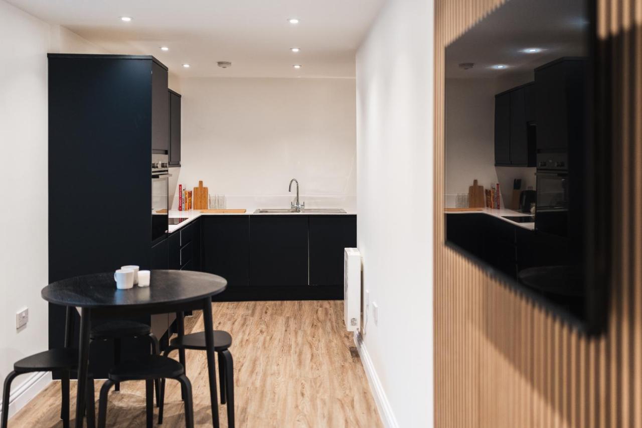 Wych Cottage, Striking 2 Bed, Parking, Ground Floor Flat - Step Free 서머턴 외부 사진