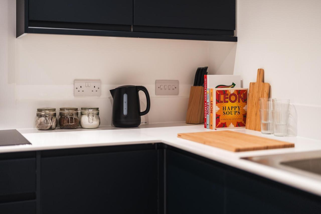 Wych Cottage, Striking 2 Bed, Parking, Ground Floor Flat - Step Free 서머턴 외부 사진