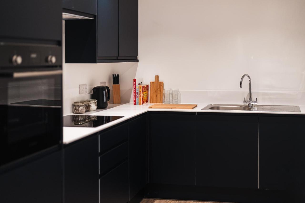 Wych Cottage, Striking 2 Bed, Parking, Ground Floor Flat - Step Free 서머턴 외부 사진