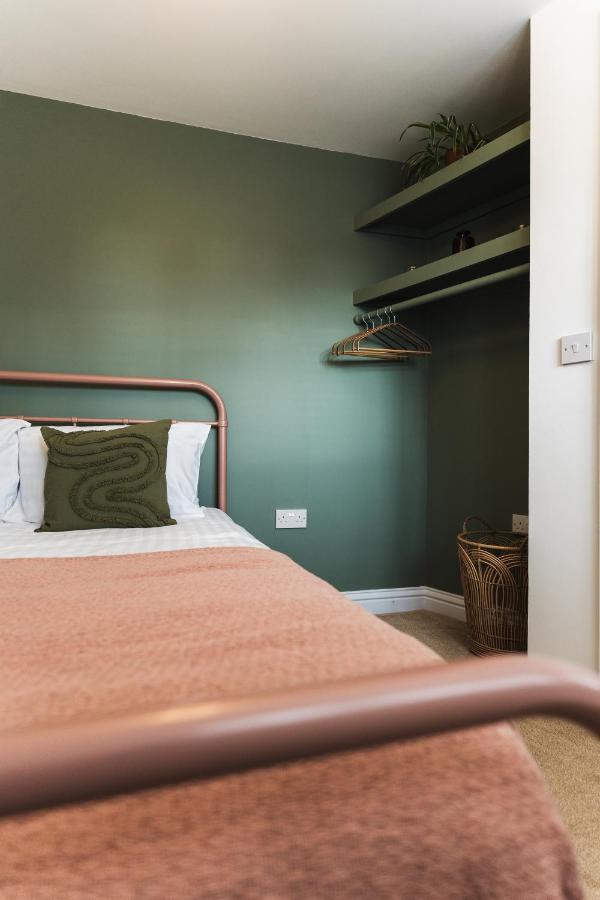 Wych Cottage, Striking 2 Bed, Parking, Ground Floor Flat - Step Free 서머턴 외부 사진